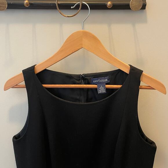 Vintage Ann Taylor Black Sheath Dress | 100% Wool, 4, Minimalist Luxury Capsule - Picture 3 of 4